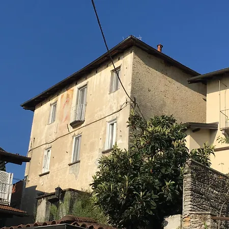 Apartment Charmantes Pfarrhaus Mit Seeblick Und Garten Ghiffa