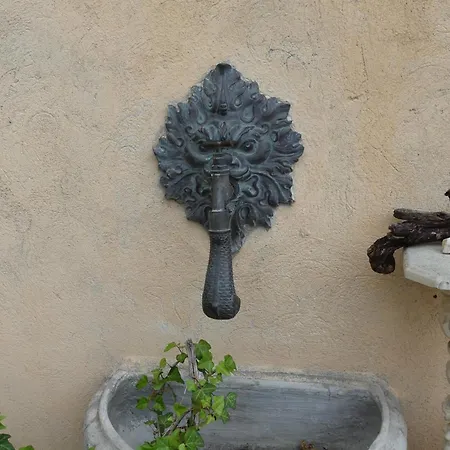 Charmantes Pfarrhaus Mit Seeblick Und Garten شقة *